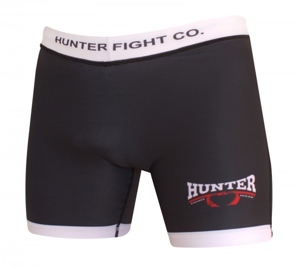 Short Vale Tudo Preto e Branco